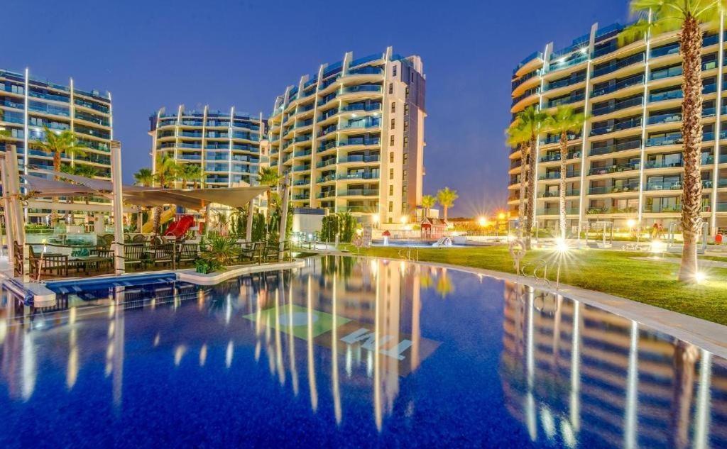 Apartment Deluxe Clara Sea Senses Torrevieja Exteriör bild