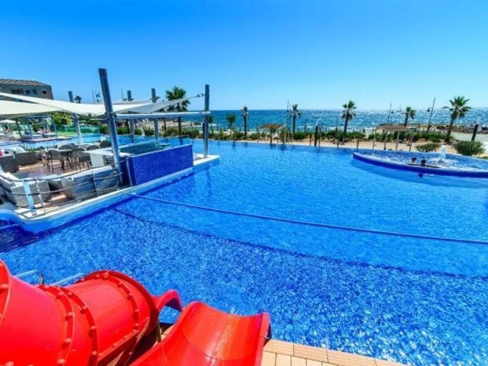 Apartment Deluxe Clara Sea Senses Torrevieja Exteriör bild